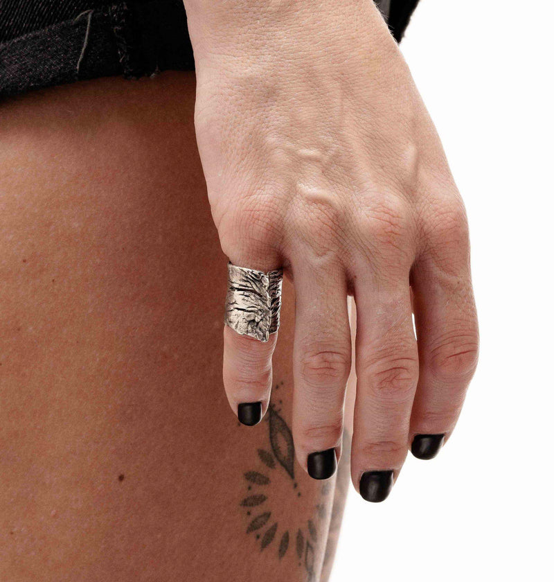 Pinky Tail Hand-Carved Silver Pinky Ring - Eclectiker
